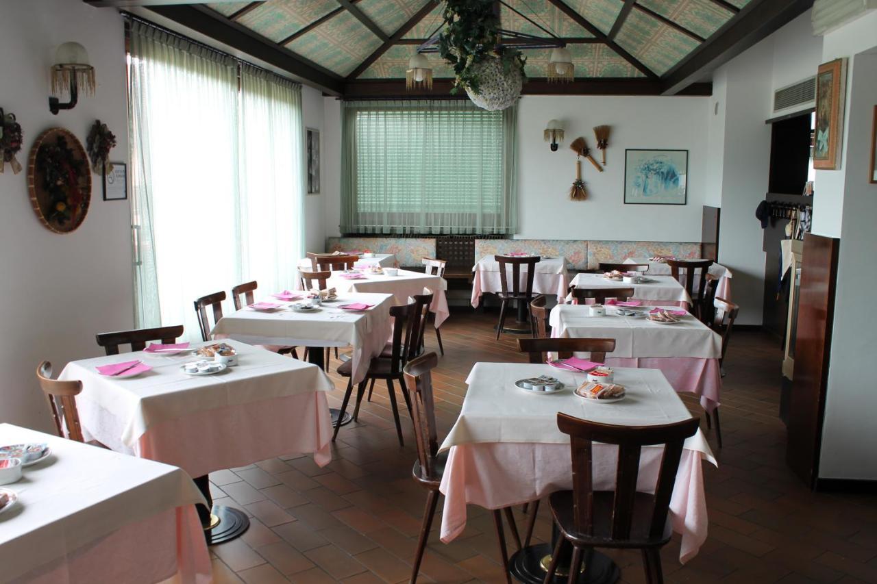 Hotel O'Scugnizzo 2 Belluno Eksteriør bilde
