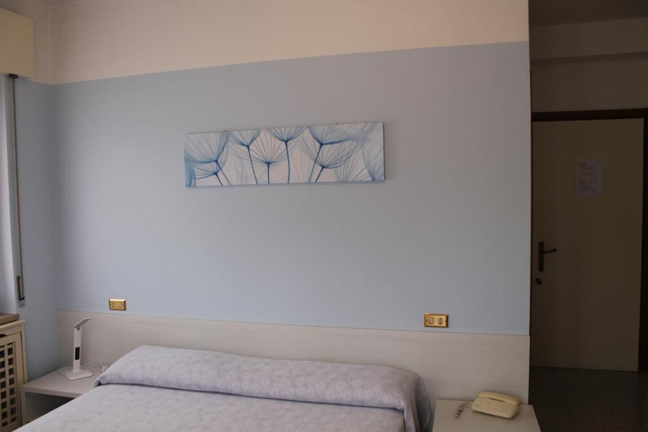 Hotel O'Scugnizzo 2 Belluno Eksteriør bilde