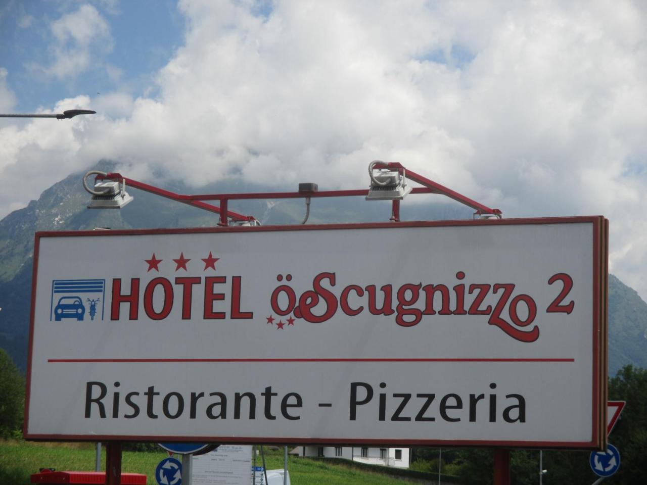 Hotel O'Scugnizzo 2 Belluno Eksteriør bilde
