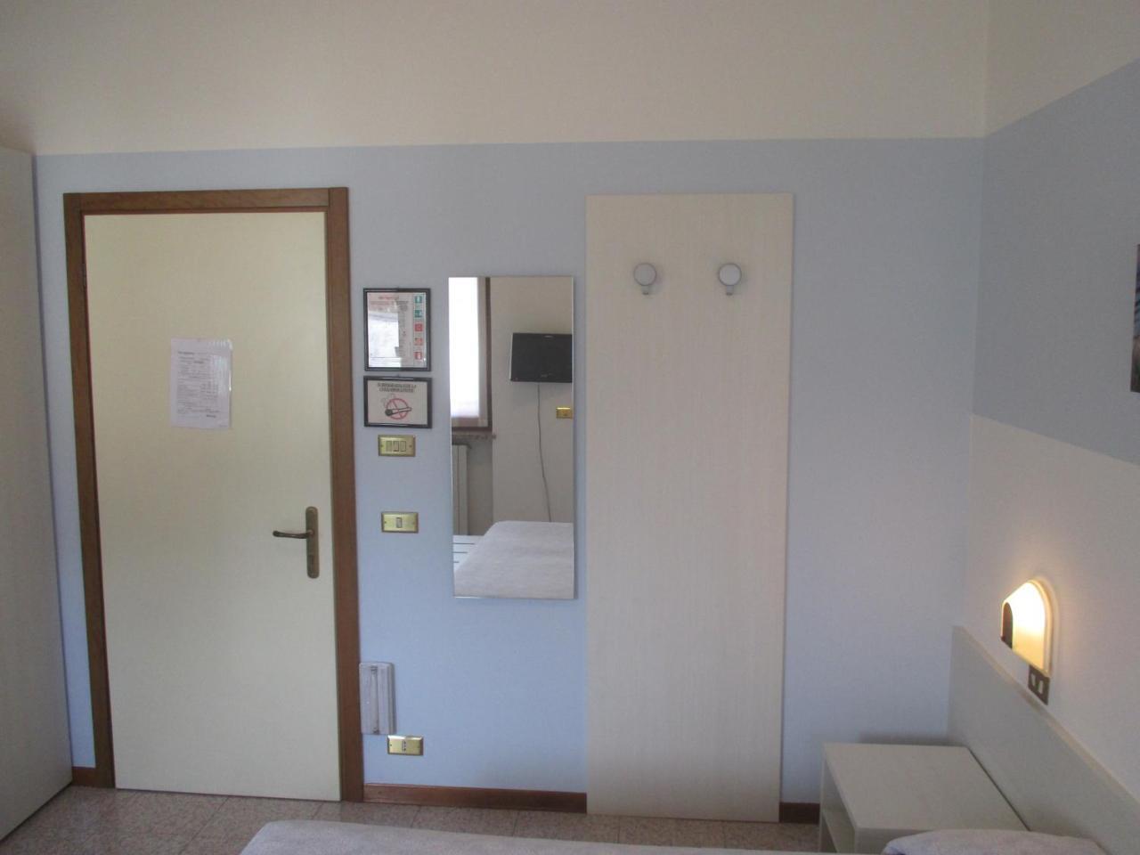 Hotel O'Scugnizzo 2 Belluno Eksteriør bilde