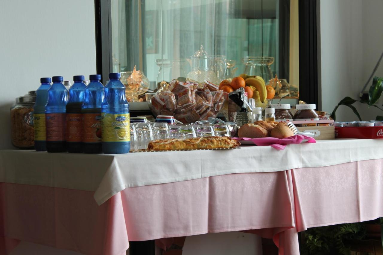 Hotel O'Scugnizzo 2 Belluno Eksteriør bilde