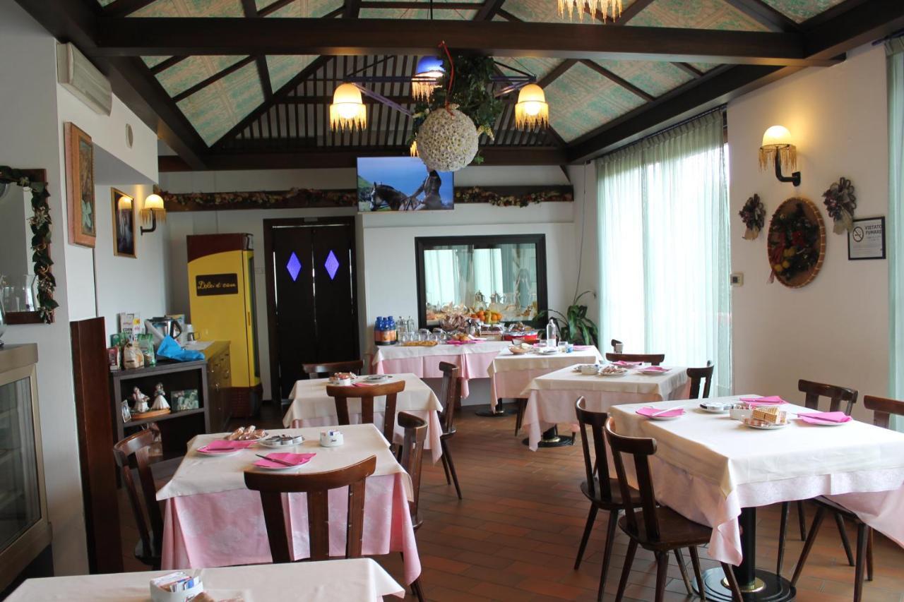 Hotel O'Scugnizzo 2 Belluno Eksteriør bilde